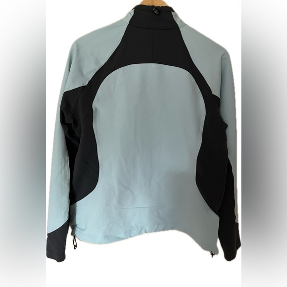 REI woman’s light weight blue and black jacket Size L - Picture 2 of 10